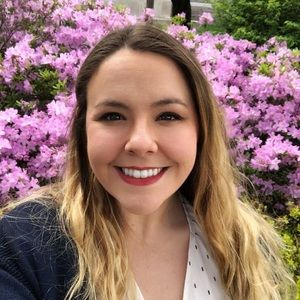 Meet your Posher, Nicole
